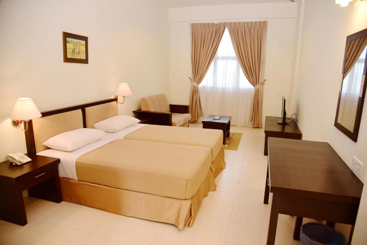 Bdb Darulaman Golf Resort Alor Setar Ngoại thất bức ảnh